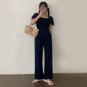 PIU Loose fit Puff Frill Smoke Wide Jumpsuit (2 colors) [Vacation look/Overseas/Summer new/Festival/Square neck/Picnic]
