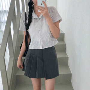[1+1 Discount] Carf Basic Fit Cropped Pleated Short-Sleeved Shirt (3 colors) [y2k / New Summer / Shirt Collar / Shirt Short-Sleeved /]