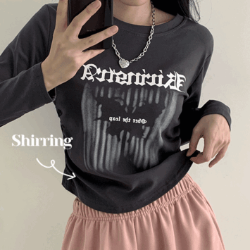 [Side shirring/1+1 discount] Guling Butterfly Lettering Long-sleeved T-shirt (4 colors) [Butterfly/Unique/Hip Look/Top/y2k/Layer]