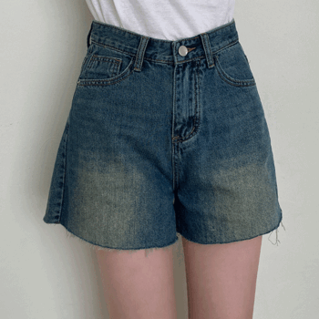 Vintage High-Waist Washed-Out Denim Wide Half-Length Shorts [Summer Jeans / Climbed Jeans / Summer Denim / Festival / Vintage / Campus Look / Vacation / Shorts]