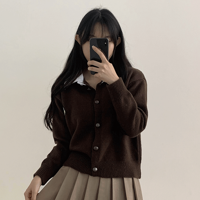 Lloyd Basic Fit Patch Shirt Collar Cardigan (3 colors) [New Fall Cardigan / Embroidered Cardigan / Skirt Look]