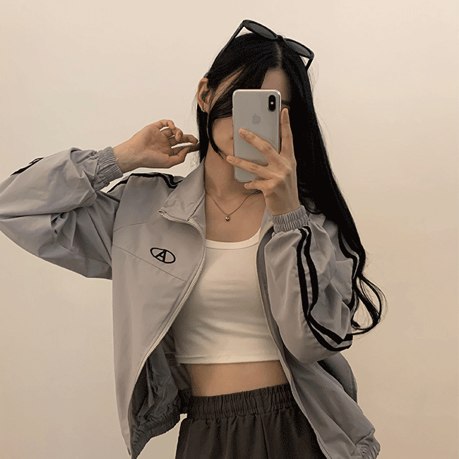 Bent Loose Fit Embroidery Color Banding Two-Way Zip-up [New Fall / Windbreaker / Casual Look / Crop Jacket / Unique]